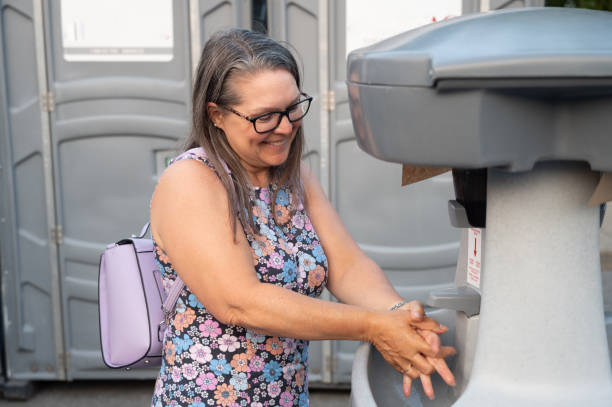 Portable Toilet Options We Offer in Many, LA