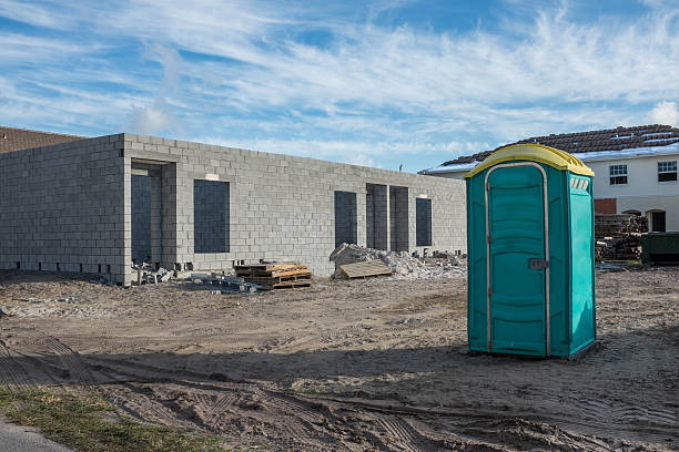Best Portable restroom trailer rental  in Many, LA